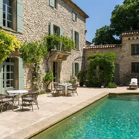 De La Chapelle 4*